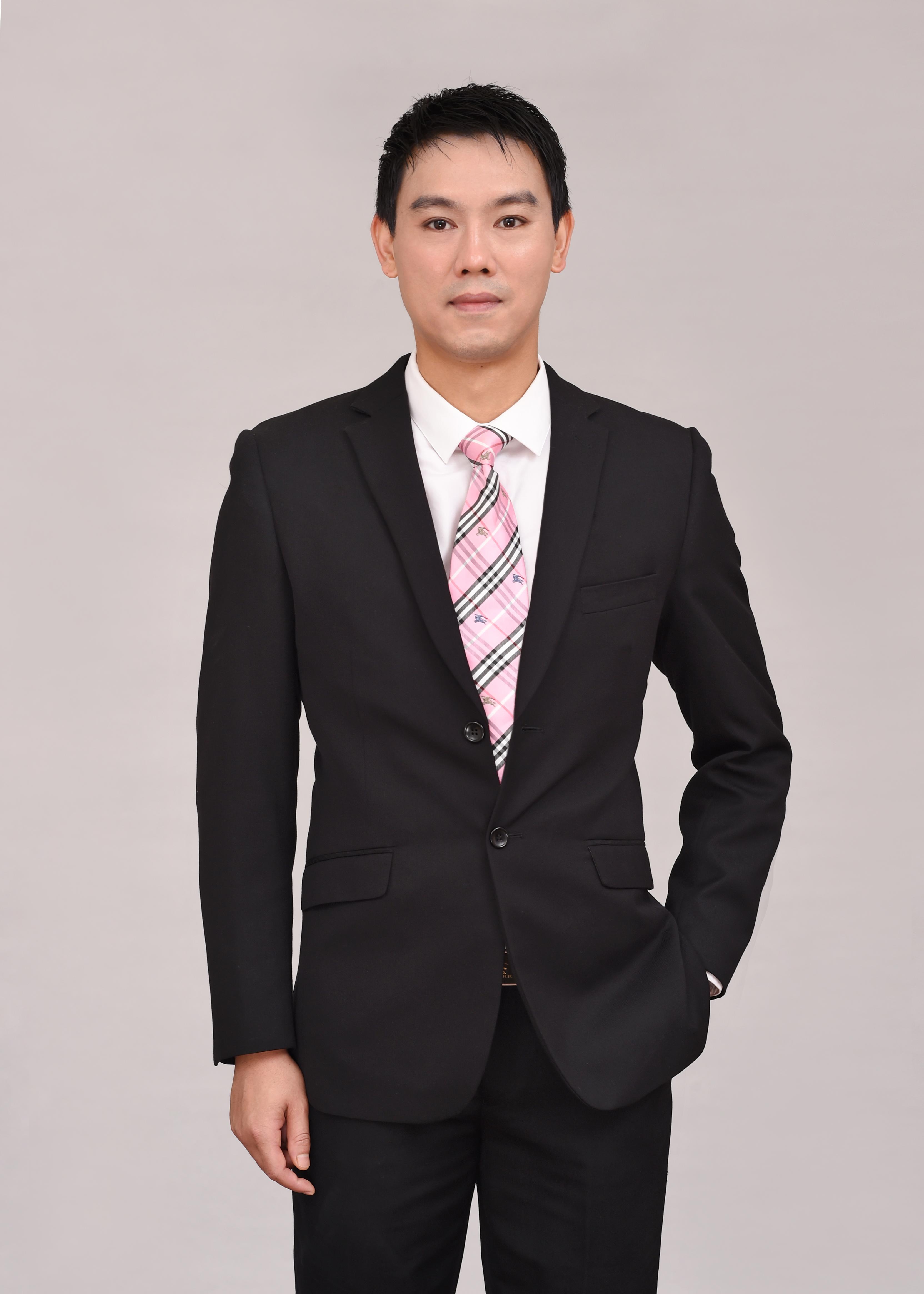 曹永弘 视觉与舞美负责人